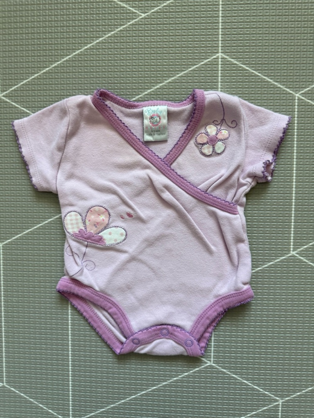 Vintage baby girl|Short sleeve onesie bodysuit,wrap style-floral embroidery•••